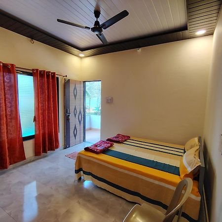 Omkar Beach Resort Mālvan Exterior foto